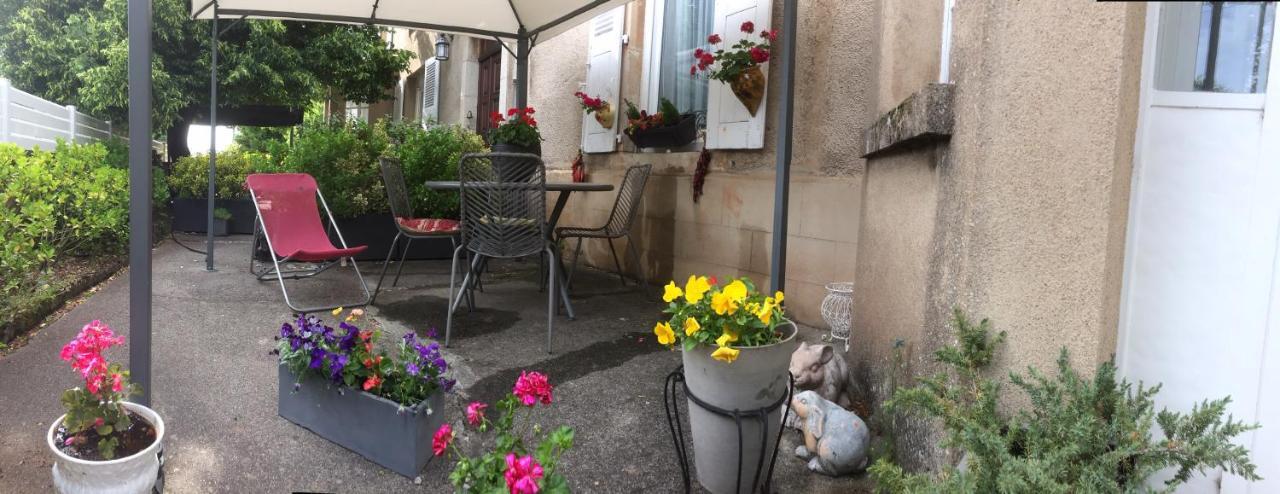 Chambre D'Hotes Le Tilleul De Canac Parking Prive Gratuit Rodez Exterior photo